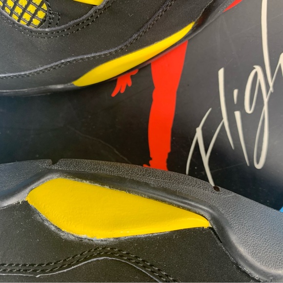 Nike Air Jordan 4 Men’s size 10 Thunder retro OG 2012 yellow rare vintage black - Picture 11 of 13